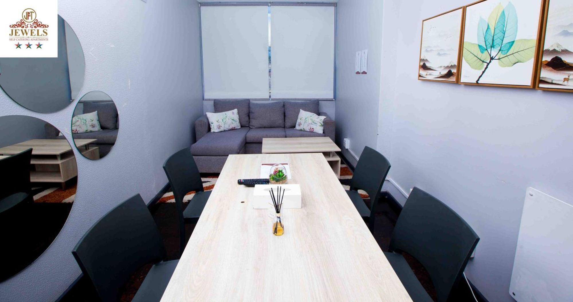Jft Self Catering Units Bed & Breakfast Източен Лондон Екстериор снимка