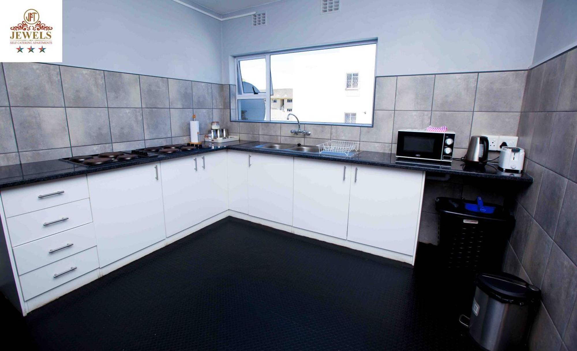 Jft Self Catering Units Bed & Breakfast Източен Лондон Екстериор снимка
