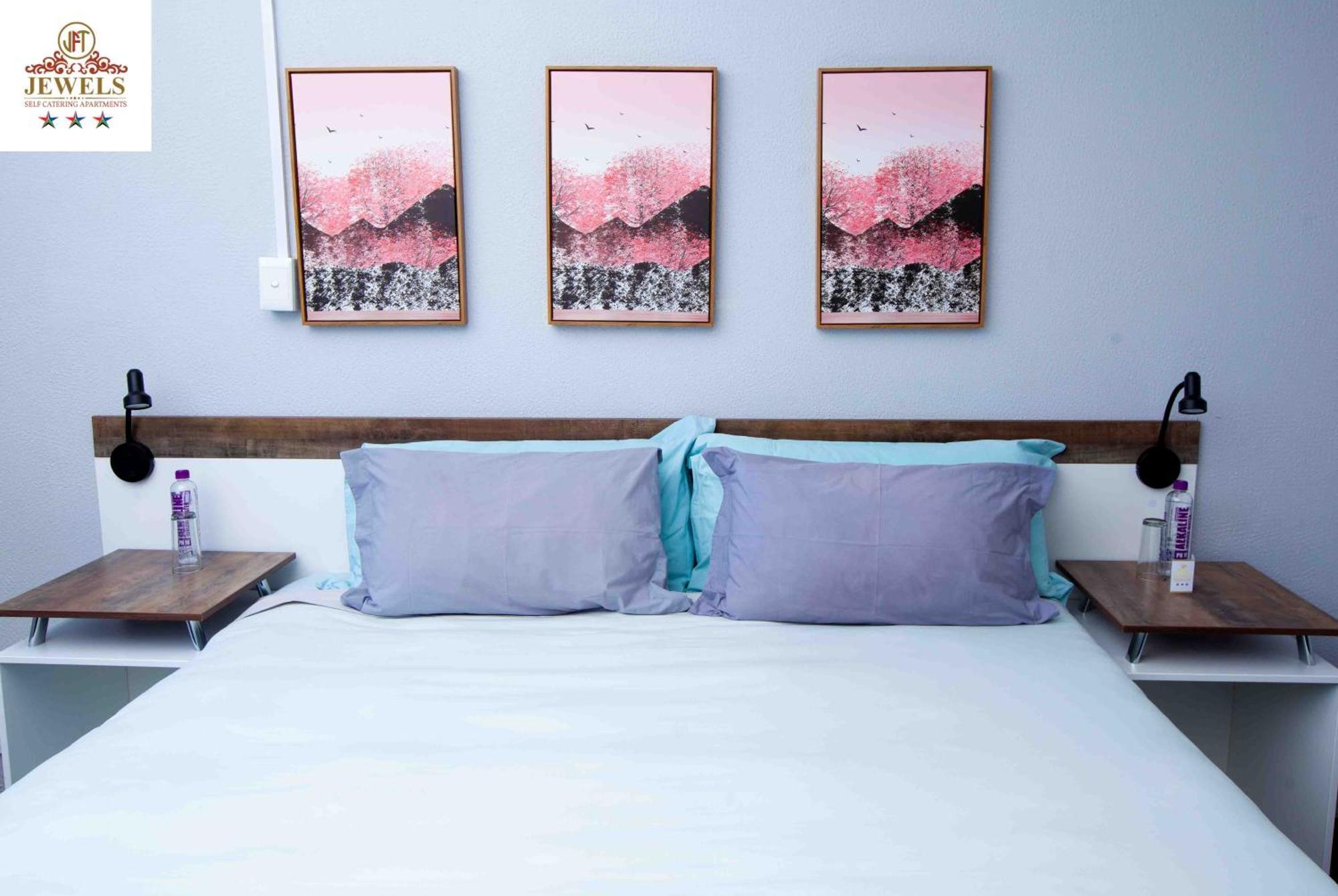 Jft Self Catering Units Bed & Breakfast Източен Лондон Екстериор снимка